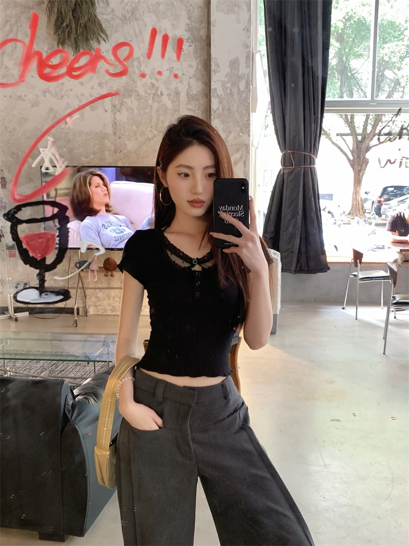 Women's Short Sleeve Slim Fit Lace Panel Black Crop Top 2026 Summer - Image 3