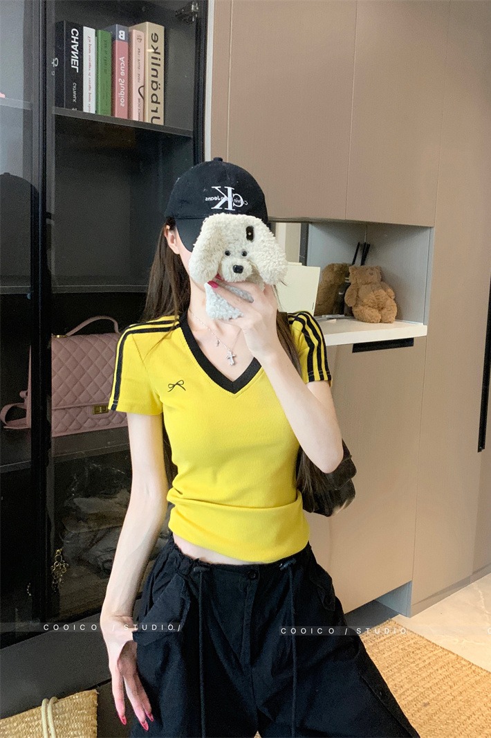 Bow V-Neck White Short Sleeve T-Shirt for Women Summer Slim Fit Cropped Top - Image 5