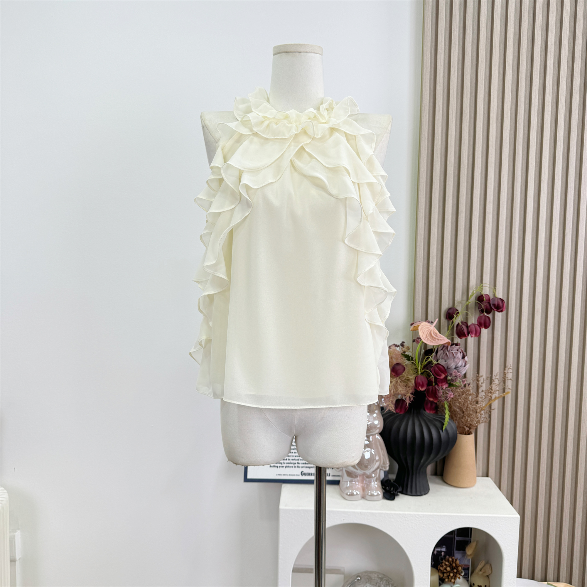Beige Sheer Sleeveless Halter Chiffon Top with Ruffles - Image 5