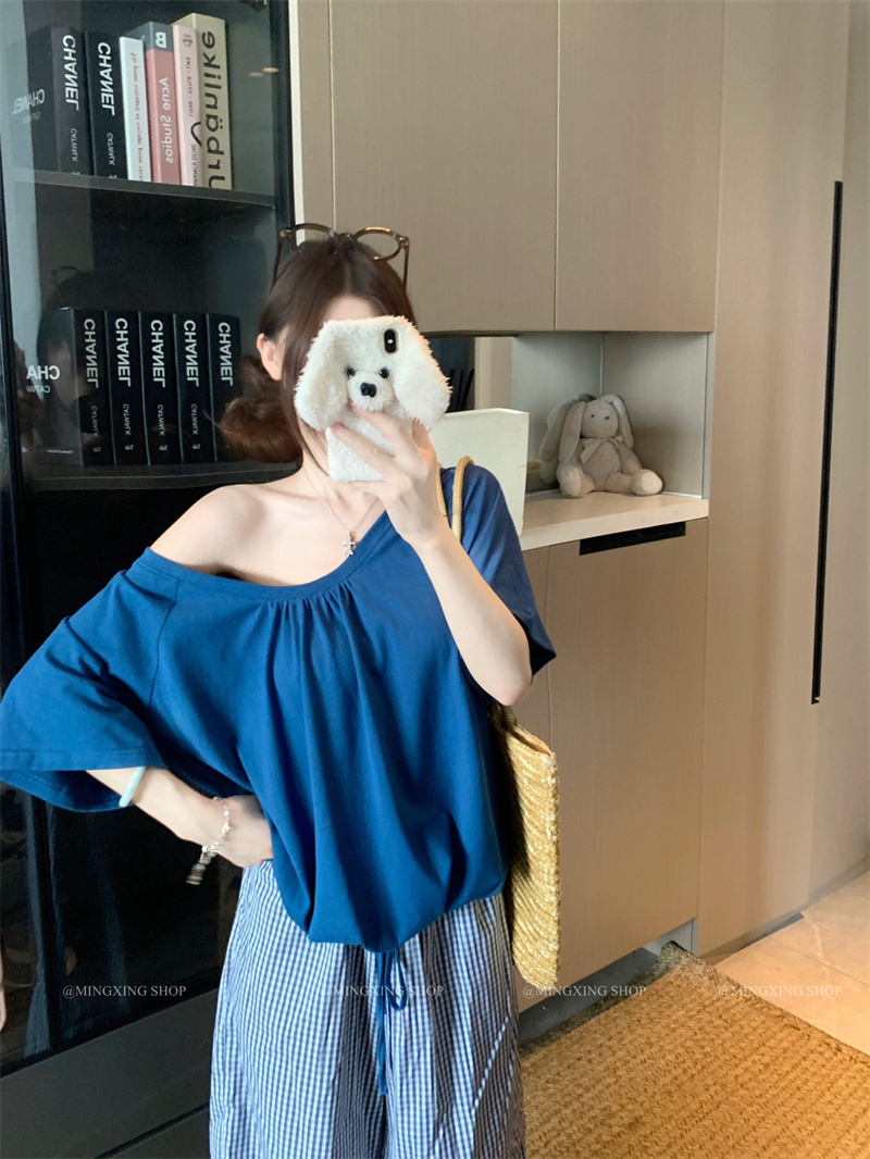 Women's Two-Way Short Sleeve Top with Drawstring Hem U-Neck Shirred Asymmetric Shoulder T-Shirt - Image 3
