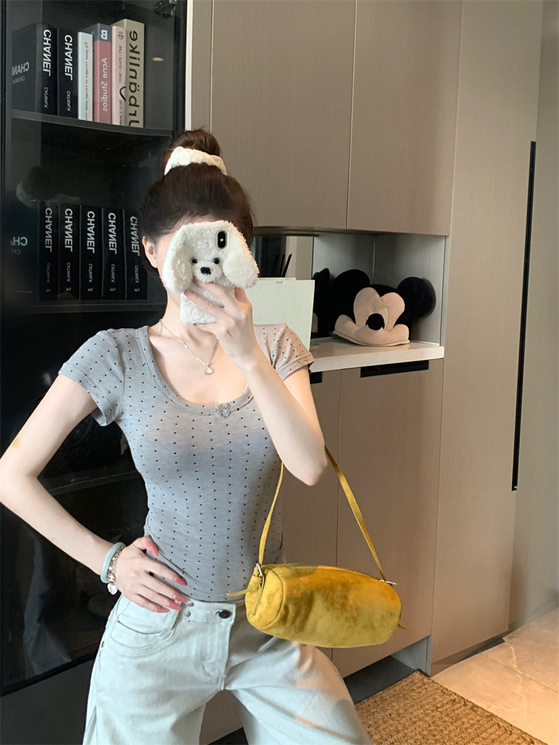 Polka Dot V-Neck Butterfly Short Sleeve Slim Fit T-Shirt - Image 2
