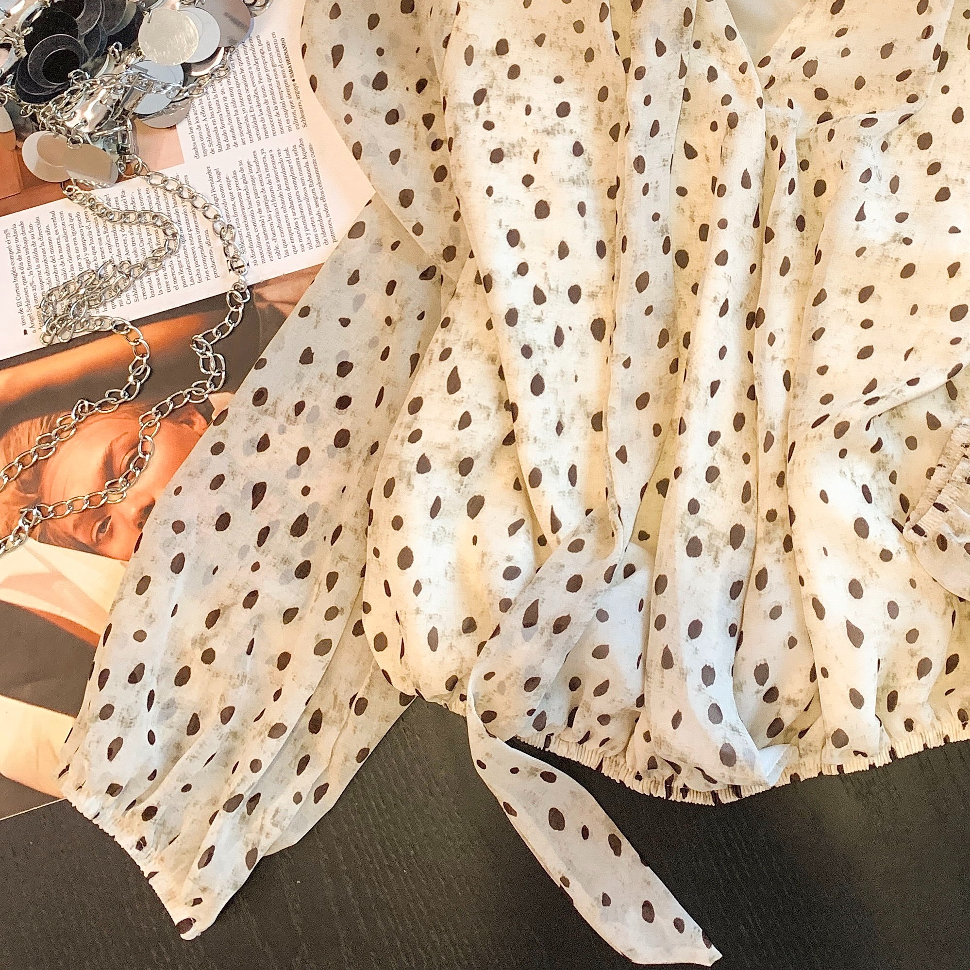 Light Luxury Women's V-Neck Shirt with Ribbon Detail French Style - Image 5