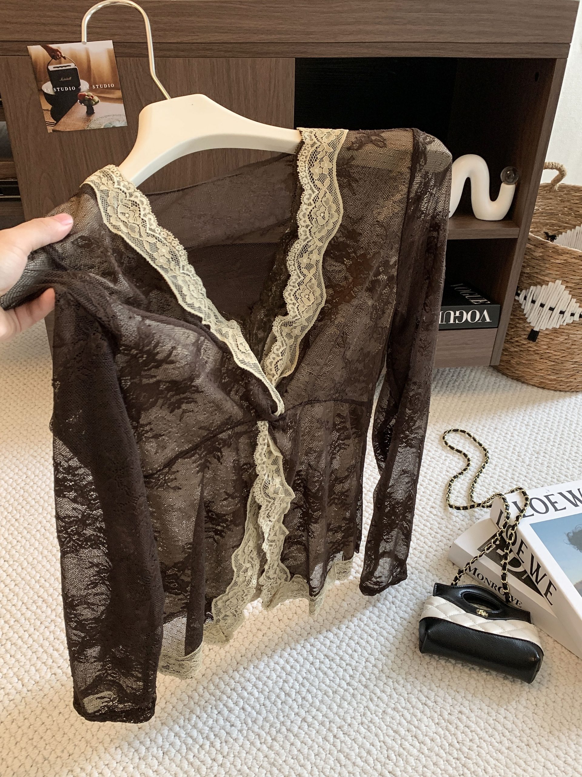Women's Lace Patchwork Long Sleeve T-Shirt Slim Fit Base Layer Top